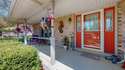 722 Dartmouth Ln, Mokena, IL 60451-3820
