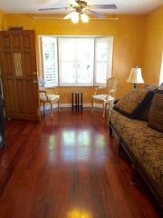 13112 Oak St, Whittier, CA 90602-3040