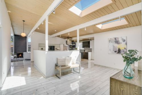 1115 Lorne Way, Sunnyvale, CA 94087-5158