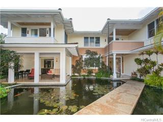 636 Honua St, Honolulu HI  96816-4904 exterior