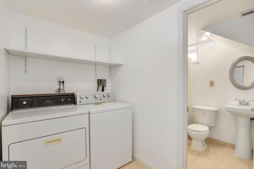 4206 Round Hl Rd, Silver Spring MD 20906-4869 exterior