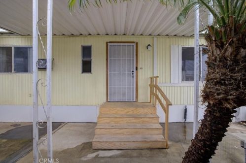 9861 Mission Blvd, Riverside CA  92509-2518 exterior