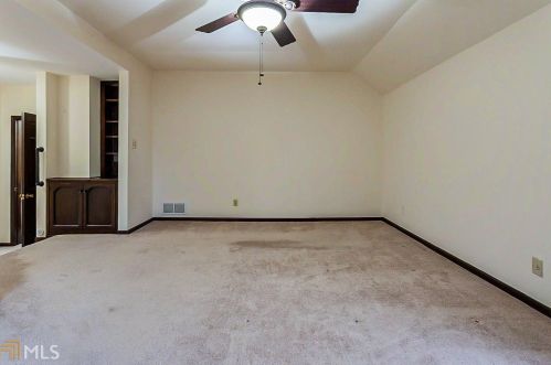 2550 Amalfi Dr, Conyers GA  30012-2957 exterior