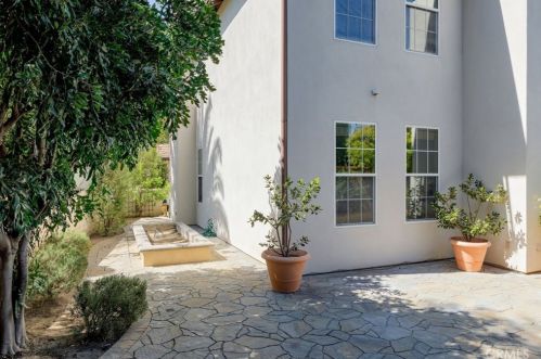 61 New Dawn, Irvine CA  92620-1977 exterior