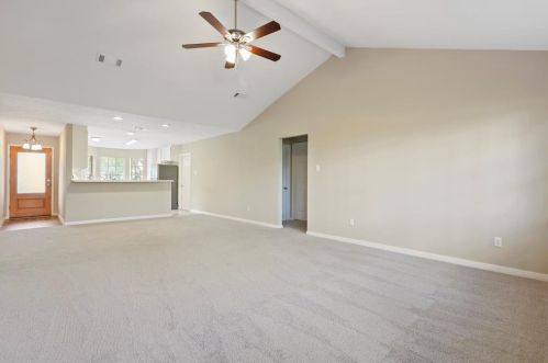 1009 Toby Ln, Conroe TX  77301-4083 exterior