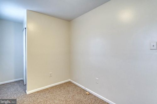 739 11th St, Philadelphia PA 19123-1920 exterior