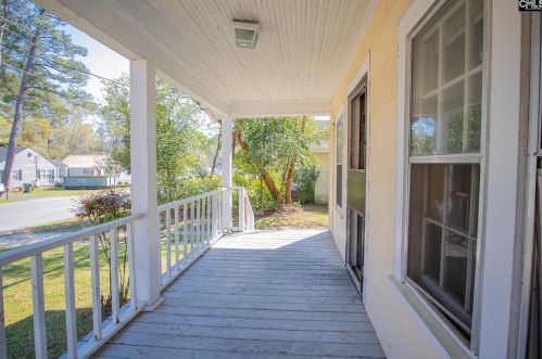 827 Lynwood Dr, Florence, SC 29501-5727