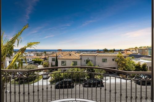 504 John St, Manhattan Beach, CA 90266-5835