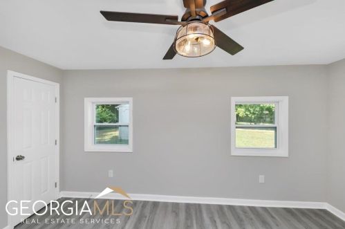 2260 Baywood Dr, Atlanta GA  30315-6534 exterior