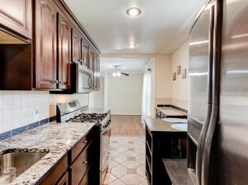 1602 Crest Ridge Dr, Dallas TX  75228-3203 exterior