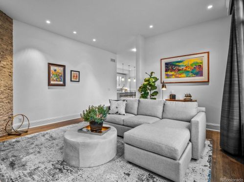 401 Adams St, Denver CO  80206-4410 exterior