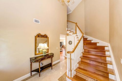 619 Andover Dr, Anaheim, CA 92807-4607