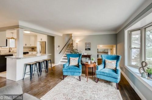 2382 Hillside Rd, Saint Paul MN  55110-5534 exterior