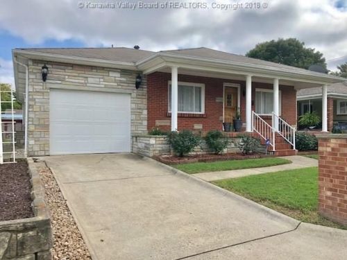 326 26th St, Dunbar, WV 25064-2208