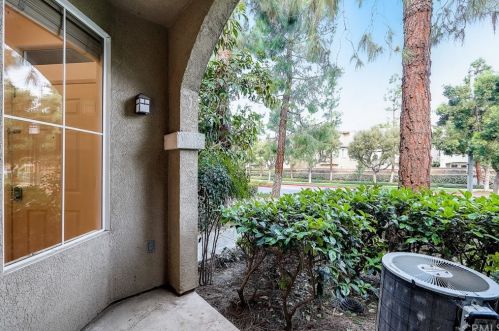 503 Larkridge, Irvine CA  92618-4017 exterior