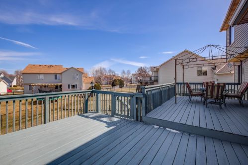 679 Falcon Rdg Rd, Saint Paul MN  55125-1457 exterior