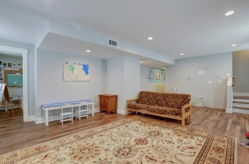 6405 Bridgewood Valley Rd, Atlanta GA  30328-2903 exterior