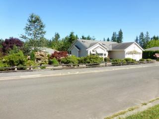 20212 Valmore Ave, Breidablick, WA 98370-9083
