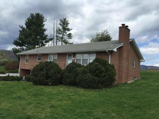 4660 Barnett Rd, Elliston VA  24087-3902 exterior