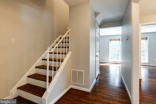 7021 Leebrad St, Springfield VA  22151-3508 exterior