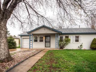 1579 Newton St, Denver, CO 80219-4555
