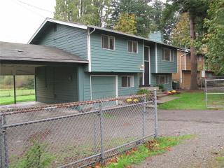 12007 113th Ave, Kirkland, WA 98034-6901
