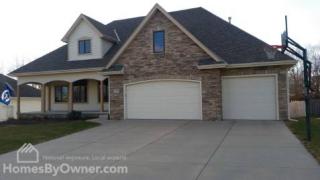 1104 Locust Ave, Omaha, NE 68046-3861
