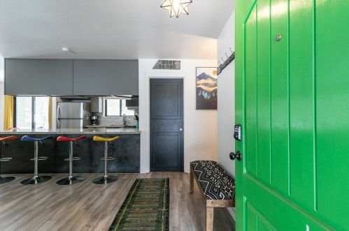 10368 Alder Creek Rd, Truckee, CA 96161-2646