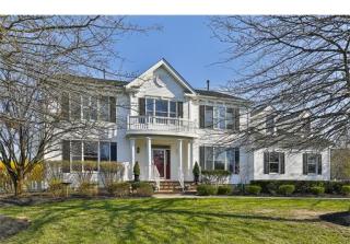 2 Bergen Dr, East Windsor, NJ 08512-3148