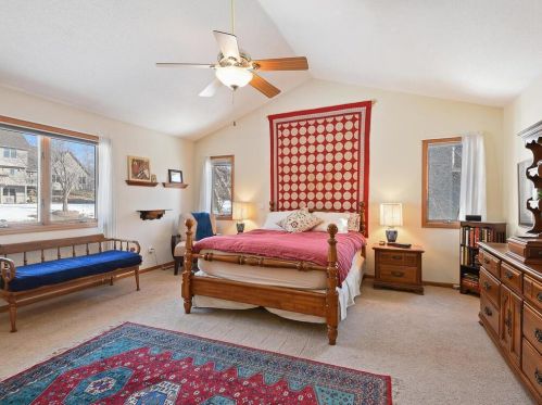 1539 Blackhawk Lk Dr, Saint Paul MN  55122-1258 exterior
