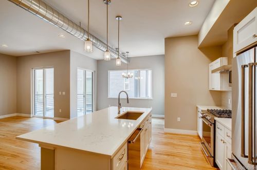 3320 Washington St, Englewood CO 80113-5854 exterior