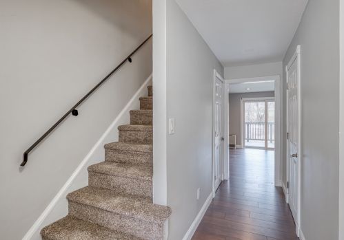 132 Treadway Ln, Londonderry, NH 03053-3605