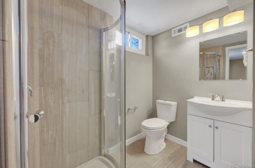 4369 Logan St, Englewood CO  80113-5820 exterior