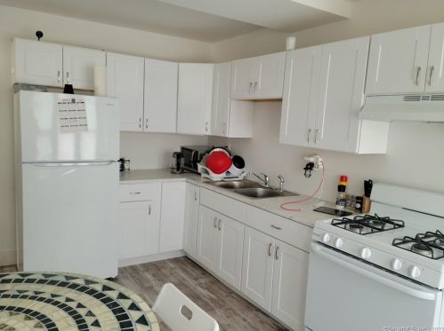 59 Broad St, Killingly CT  06239-3605 exterior