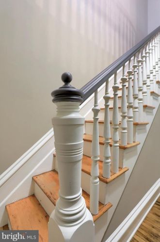 28 Vine St, Lancaster PA  17603-3943 exterior