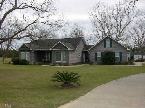 902 High Bluff Cir, Metter, GA 30439-8716
