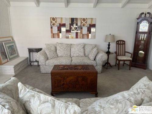 2380 Miramonte Cir, Palm Springs, CA 92264-5751