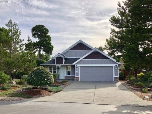 70 Spyglass Ln, Florence, OR 97439-8955