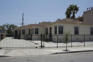 1052 101st St, Los Angeles CA  90044-3149 exterior