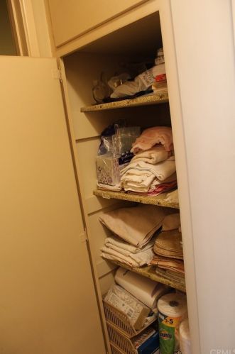 1317 Brand Blvd, Glendale CA  91202-1937 exterior