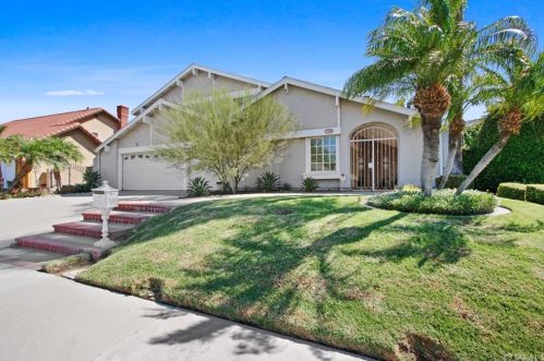 724 Citadel Dr, Walnut, CA 91789-1811