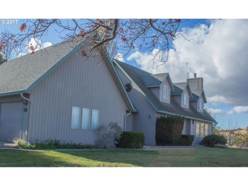 33863 River View Dr, Hermiston, OR 97838-9780