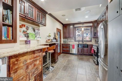 1830 12 St, Philadelphia PA 19122-0018 exterior