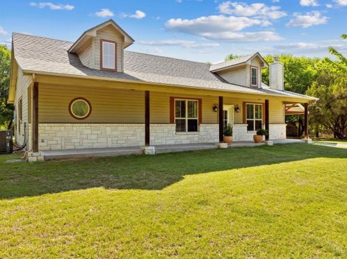 201 Bluebonnet Ct, Fort Worth TX  76035-5861 exterior