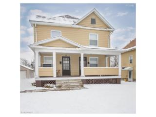 51 Prospect St, Struthers OH  44471-2074 exterior