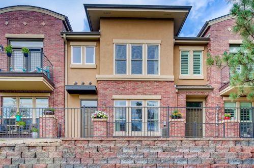 8966 Otero Pl, Englewood, CO 80112-3358