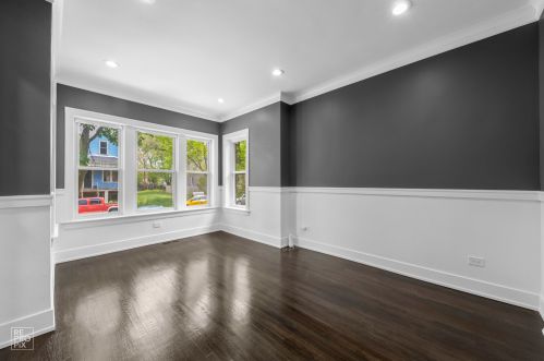 5236 Sangamon St, Chicago, IL 60609-6140