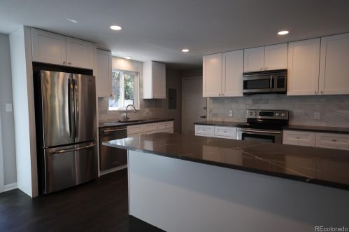 676 Quentin St, Denver, CO 80012-2344