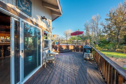 2678 Elizabeth Ct, Sebastopol, CA 95472-2002