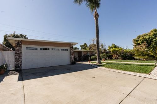18356 Ghent St, Irwindale, CA 91702